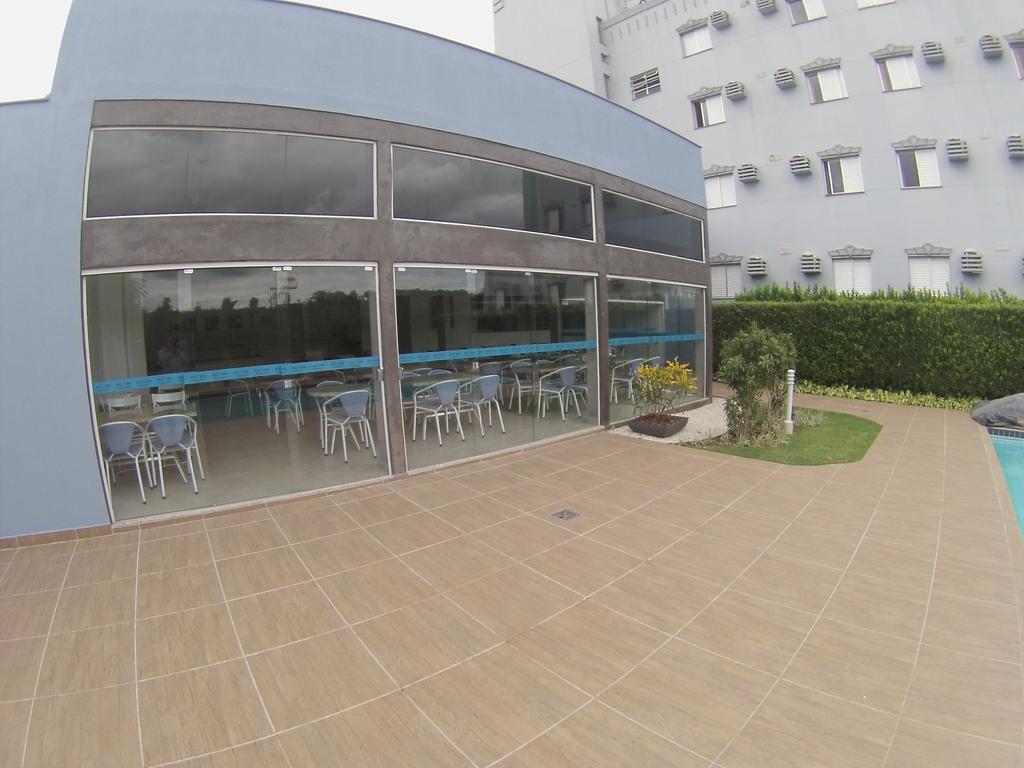 Hotel Aero Park E Estacionamento Londrina Esterno foto