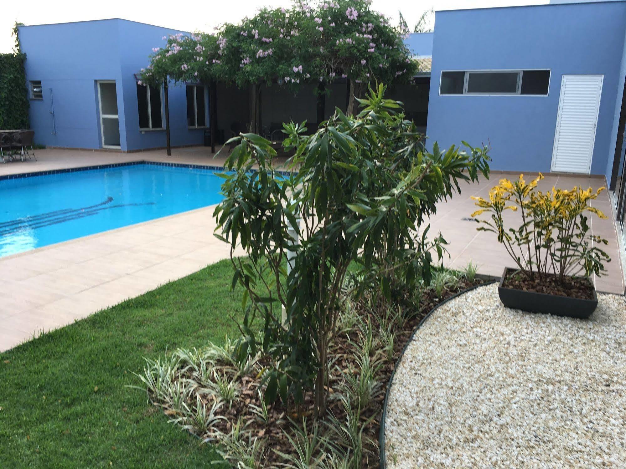 Hotel Aero Park E Estacionamento Londrina Esterno foto