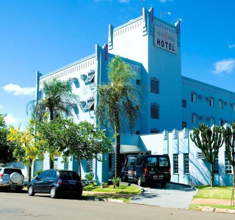 Hotel Aero Park E Estacionamento Londrina Esterno foto
